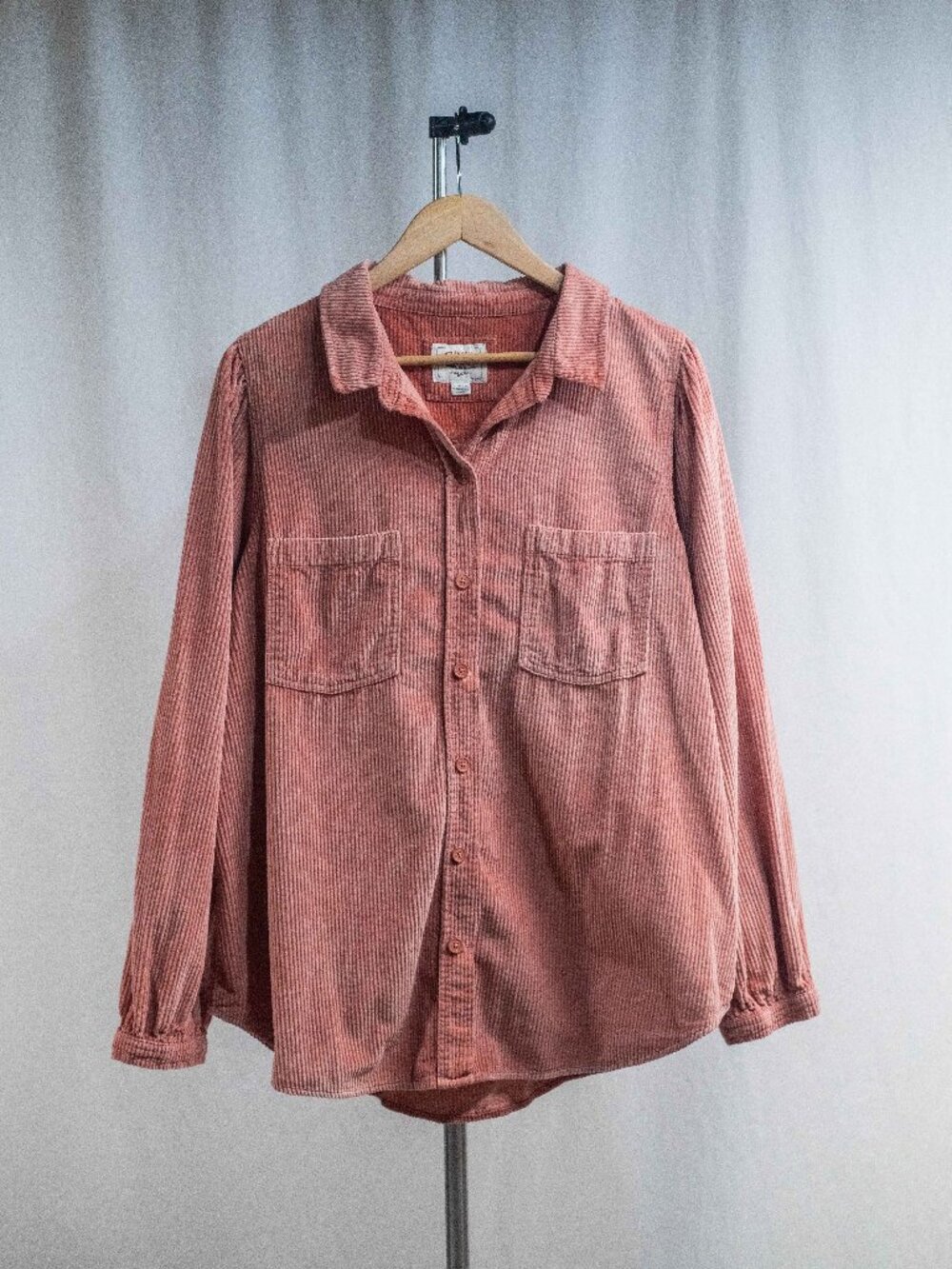 American Eagle Pink Corduroy Button up Shacket Blouse Balloon Sleeves Top